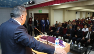Başkan Gürkan Kariyer Günlerine Katıldı